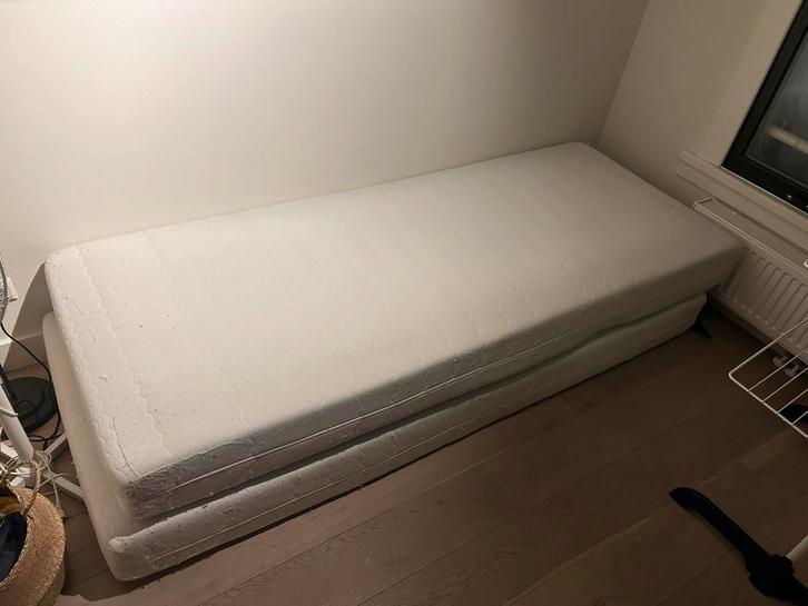 2x Matras 90x220 cm, Huis en Inrichting, Slaapkamer | Matrassen en Bedbodems, Gebruikt, Matras, 180 cm, 220 cm, Tweepersoons, Ophalen