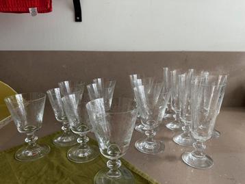 Set kristallen glazen - Champagne, wijn glazen beschikbaar voor biedingen