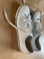 Converse; nog  goede leren witte gympen maat 39, Ophalen of Verzenden, Zo goed als nieuw, Wit, Sneakers of Gympen