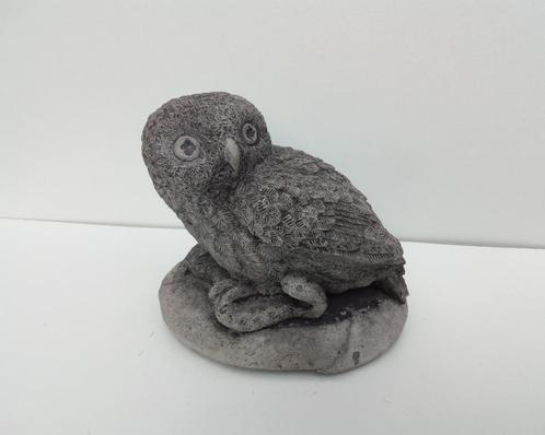 Steenuil met Prooi - Vogel Beeldje Sculptuur, Verzamelen, Dierenverzamelingen, Zo goed als nieuw, Beeldje of Figuurtje, Vogel