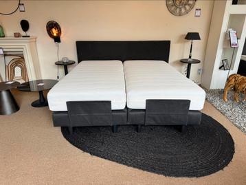 Boxspring Elektrisch 180x200 Antraciet €695 Direct/Leverbaar beschikbaar voor biedingen