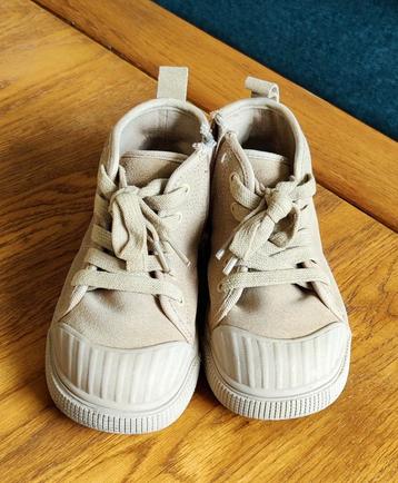 Zara suede leather high top boots size 24 beschikbaar voor biedingen