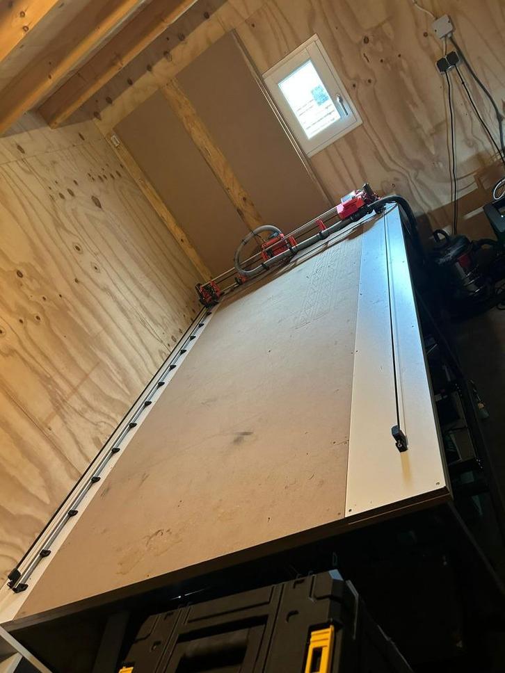 CNC Freestafel 1,80x3,00m – V1 Engineering Lowrider, Doe-het-zelf en Verbouw, Gereedschap | Freesmachines, Zo goed als nieuw, Elektrisch