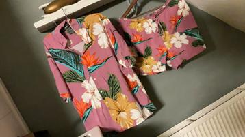 Vrolijke set xl beschikbaar voor biedingen