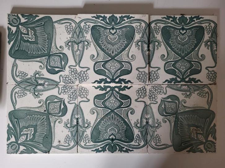 6 tegeltjes Aardewerk groene jugendstil motief, Antiek en Kunst, Antiek | Wandborden en Tegels, Ophalen of Verzenden