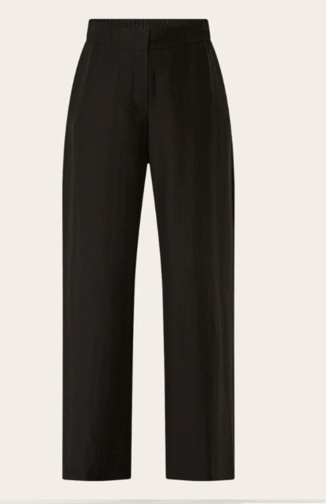 Gerry Weber vlot chique zwarte broek mt 44 KOOPJE, Kleding | Dames, Broeken en Pantalons, Nieuw, Maat 42/44 (L), Zwart, Lang, Ophalen of Verzenden