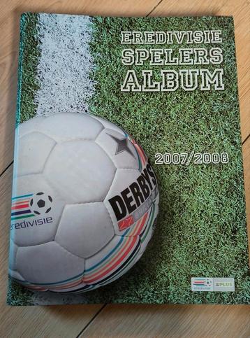 Eredivisie Voetbalplaatjes Album 2007 beschikbaar voor biedingen