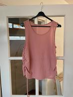Leuke top met geinige details, Maat 42/44 (L), Ophalen of Verzenden, Roze, Zonder mouw