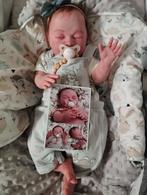 silicone reborn baby met armaturen en certificaat, Verzamelen, Ophalen of Verzenden, Nieuw, Babypop, Levensecht of Reborn