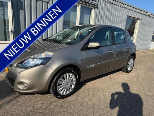 Renault Clio 1.2 Collection (bj 2012), Auto's, Renault, Bedrijf, Te koop, Clio, ABS, Airbags, Airconditioning, Alarm, Boordcomputer
