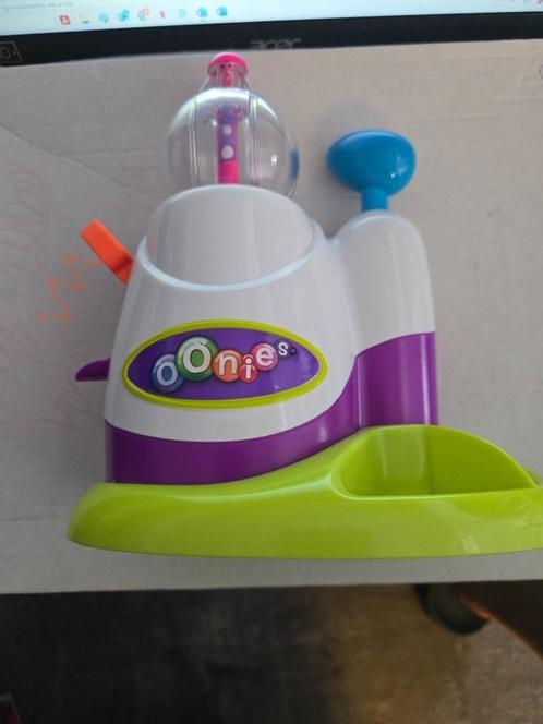 Oonies opblaasmachine, Hobby en Vrije tijd, Knutselen, Zo goed als nieuw, Knutselwerk, Ophalen of Verzenden