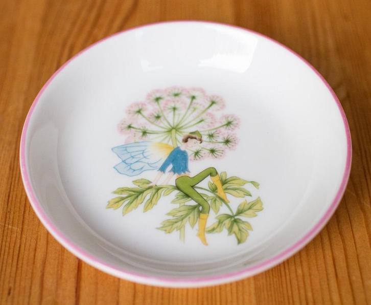 Porseleinen Royal Worcester 'Enchantment' schaaltje, Huis en Inrichting, Keuken | Servies, Gebruikt, Schaal of Schalen, Overige stijlen