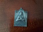 Medaille Nationale Bedevaart Lourdes  4.3 cm hoog,, Antiek en Kunst, Ophalen of Verzenden