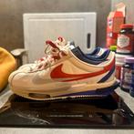 Nike Zoom Cortez SP sacai White/Red/Blue (maat 43), Wit, NIKE, Ophalen of Verzenden, Sneakers of Gympen