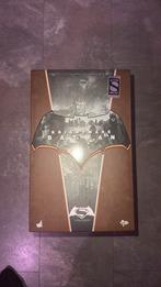 Hot toys Knightmare batman - BVS (DC), Ophalen of Verzenden, Zo goed als nieuw, Actiefiguur of Pop