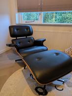 EAMES lounge chair met Ottoman | Z.G.A.N, Huis en Inrichting, Fauteuils, Ophalen, Zo goed als nieuw, 50 tot 75 cm