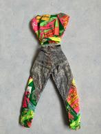 Vintage Barbie kleding Sindy Hasbro outfit 1995, Ophalen of Verzenden, Zo goed als nieuw, Kleertjes