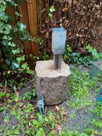 Gratis Paalhouder met Betonblok, Tuin en Terras, Schuttingen, Ophalen, Gebruikt, Minder dan 3 meter, Minder dan 1 meter