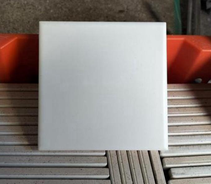 Gebroken witte tegels, Hobby en Vrije tijd, Overige Hobby en Vrije tijd, Zo goed als nieuw, Ophalen of Verzenden