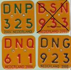 Bromfiets-verzekeringplaatjes 1982 t/m 2006 beschikbaar, Verzenden, Zo goed als nieuw, Overige typen
