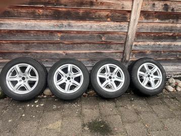 Velgen met winterbanden Audi Q5  235/60R18 beschikbaar voor biedingen