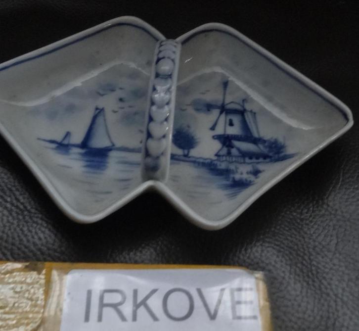 DELFT BLAUW * Leuk Bakje *, Antiek en Kunst, Antiek | Porselein, Verzenden