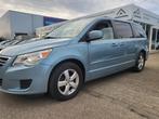 Volkswagen Routan 3.8 V6, Auto's, Euro 5, Gebruikt, 700 kg, Blauw
