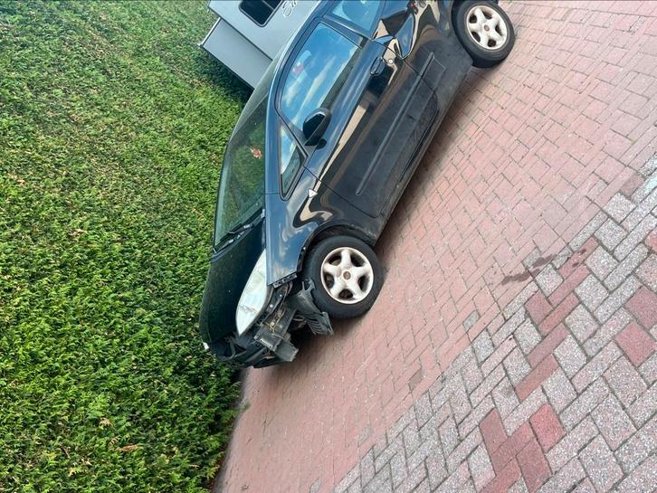 Mitsubishi Colt 1.3 Mivec CZ3 2005 Zwart, Auto-onderdelen, Accu's en Toebehoren, Ophalen of Verzenden