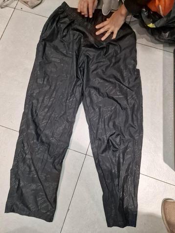 Zwarte Regenbroek HEMA Maat M/XL beschikbaar voor biedingen