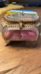 Antiek Frans Sieradendoosje geslepen glas/messing, Antiek en Kunst, Antiek | Glas en Kristal, Verzenden