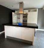 Gebruikte keuken met kookeiland, Ophalen, Gebruikt, Wit, Overige typen