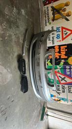 BMW 120i 2006 Voorbumper met grilles, Ophalen, BMW