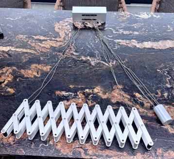 Design hanglamp Flexxxibile van Lucifer Lighting  beschikbaar voor biedingen