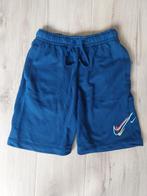 Nike korte broek maat 152, Broek, Gebruikt, Ophalen of Verzenden, Nike