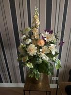 Te koop zijde bloemstuk incl vaas hoogwaardige kwaliteit, Ophalen of Verzenden, Zo goed als nieuw