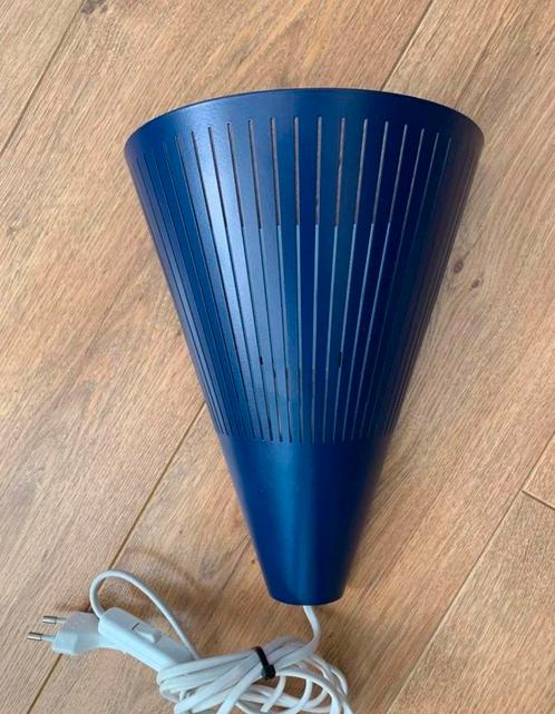 Ikea Klyka blauwe wandlamp., Huis en Inrichting, Lampen | Wandlampen, Zo goed als nieuw, Metaal, Ophalen of Verzenden