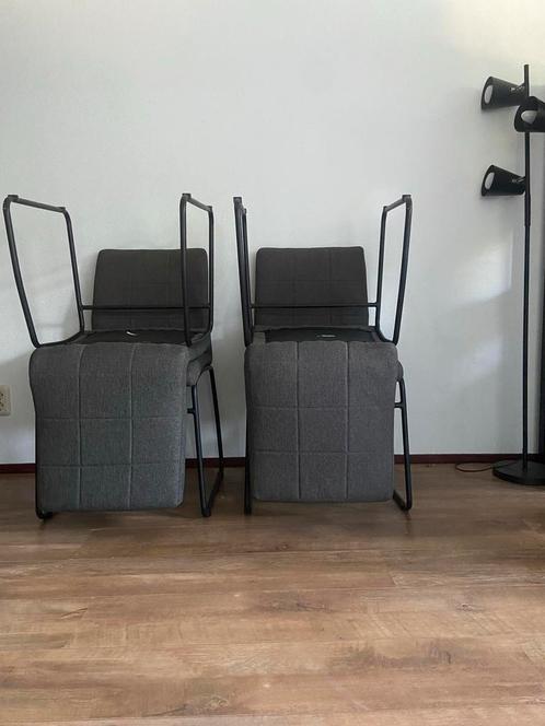 4x Grijze HAMMEL Eetkamerstoelen (JYSK), Huis en Inrichting, Stoelen, Zo goed als nieuw, Vier, Stof, Grijs, Ophalen