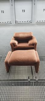 Cassina maralunga Fauteuil met Ottoman, Gebruikt, Design, 75 tot 100 cm, Ophalen of Verzenden