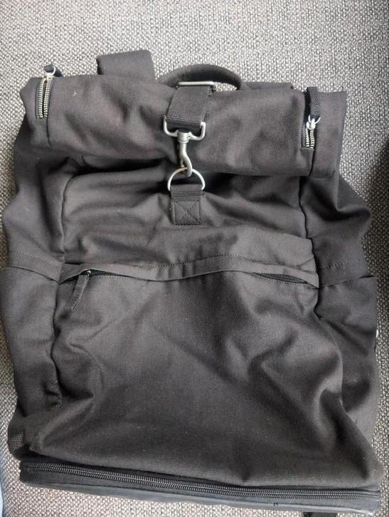 Rugtas zwart - Perfect voor Dagelijks Gebruik!, Sieraden, Tassen en Uiterlijk, Tassen | Rugtassen, Zo goed als nieuw, Overige merken