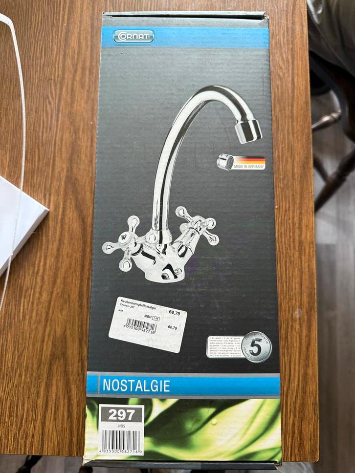 Nieuwe Keukenmengkraan - Nostalgie Design, Doe-het-zelf en Verbouw, Sanitair, Nieuw, Kraan, Chroom, Ophalen