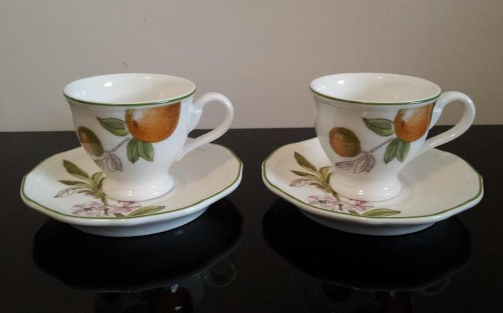 Villeroy & Boch Cascara - 2 (espresso)kop en schotels, Huis en Inrichting, Keuken | Servies, Zo goed als nieuw, Kop(pen) en/of Schotel(s)