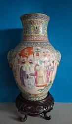 Chinese Famille Rose porseleinen vaas 42 cm, Antiek en Kunst, Antiek | Vazen, Ophalen