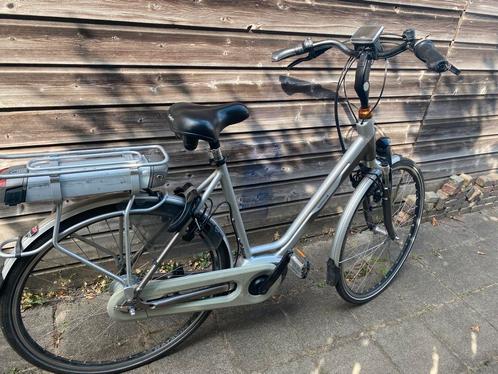 Batavus elektrische damesfiets DEFECT, Fietsen en Brommers, Elektrische fietsen, Gebruikt, Batavus, 51 tot 55 cm, 50 km per accu of meer