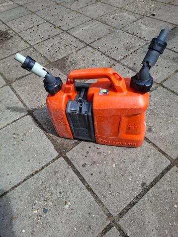 husqvarna combi jerrycan / combican 5 L + 2,5L beschikbaar voor biedingen
