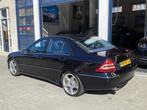 Mercedes-Benz C-Klasse 230 Avantgarde NL AUTO/TOPSTAAT, Auto's, Automaat, Achterwielaandrijving, 2497 cc, Zwart