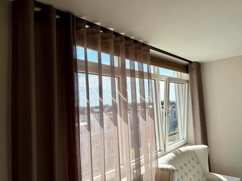 Donkergrijze gordijnen / vitrage inclusief design rails, Huis en Inrichting, Stoffering | Gordijnen en Lamellen, Zo goed als nieuw