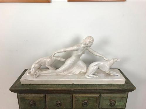 Art Deco Sculpture Salvatore Melani 1902-1934 Spelter, Antiek en Kunst, Kunst | Beelden en Houtsnijwerken, Ophalen of Verzenden