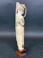 Chinese ivoren strijder 19e eeuw prachtig gestoken China, Antiek en Kunst, Ophalen of Verzenden