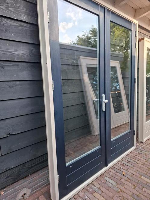 Openslaande tuindeuren dubbel glas deuren terrasdeuren pui, Doe-het-zelf en Verbouw, Kozijnen en Schuifpuien, Zo goed als nieuw