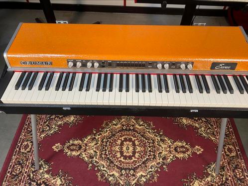 Prosq Music| Crumar Seven Orange Sparkle Limited Edition, Muziek en Instrumenten, Keyboards, Zo goed als nieuw, Overige aantallen